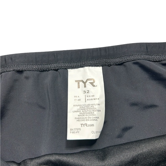 TYR Men's Durafast Elite Racer Brief Swimsuit swim trunks 32 NWOT - Picture 3 of 5